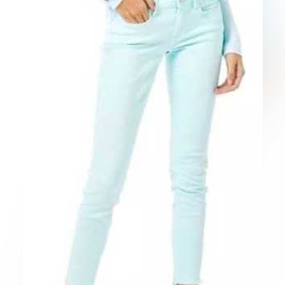 Lilly Pulitzer Light Blue  Skinny Jeans with Embroidered Back Pocket